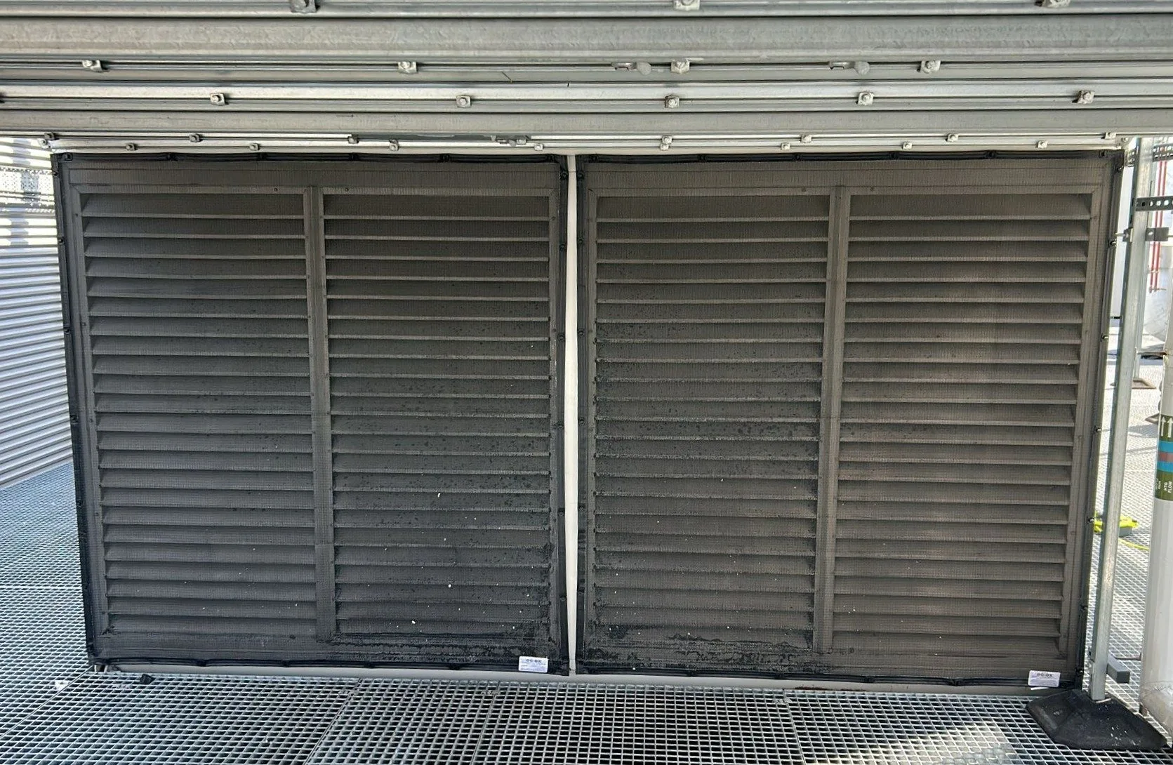 screens